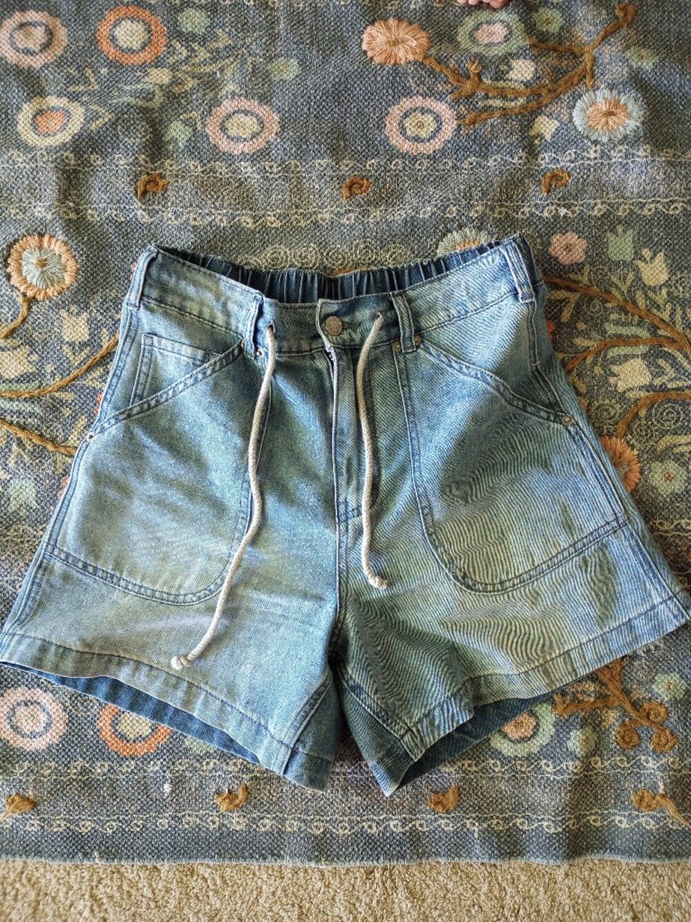 Neuflora denim shorts